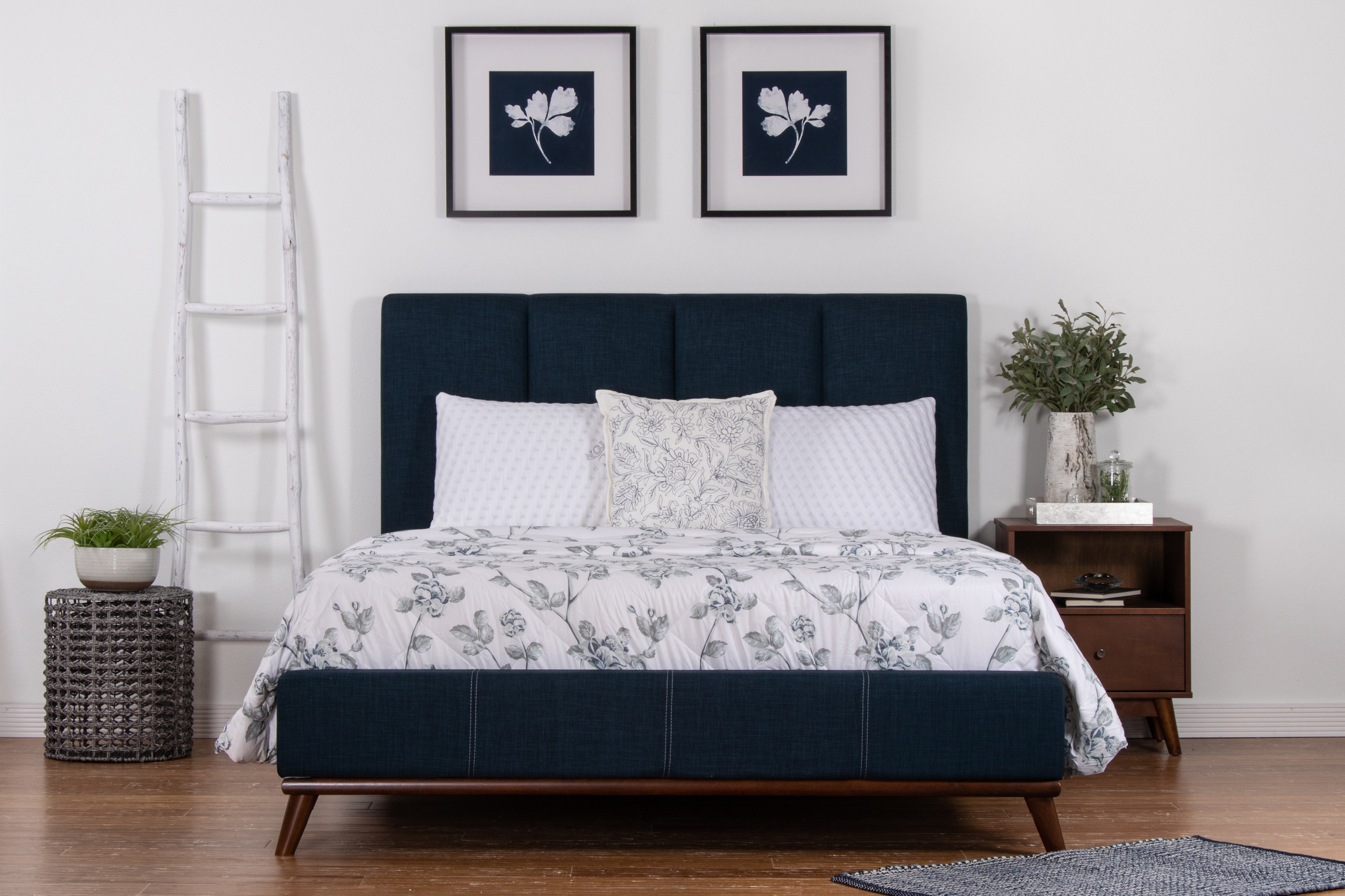 Brooklyn Bedding pillows